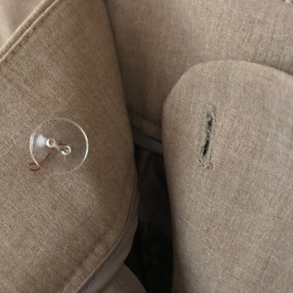 Apt 9 Beige Lightweight Pants Size 16P - Picture 3 of 10